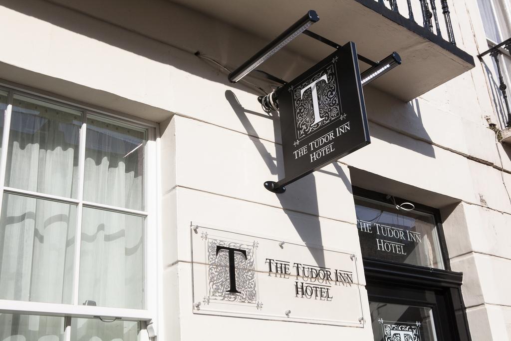 The Tudor Inn Hotel London Ngoại thất bức ảnh
